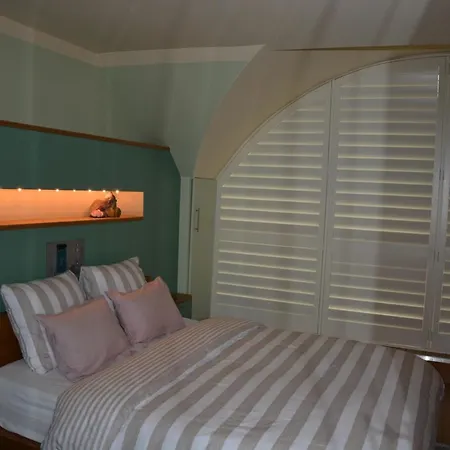 Bed and breakfast Thai Time Wellness *